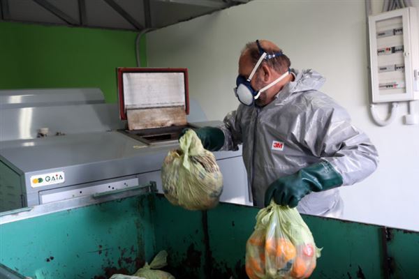 Στον δήμο Χαλανδρίου ανέλυσαν τα απόβλητα καφέ κάδων κι έμαθαν πόσα θα μπορούσαν να αποφευχθούν