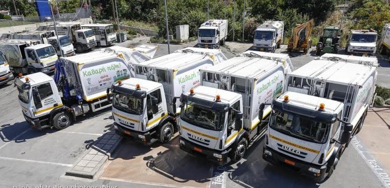 Δ. Πυλαίας-Χορτιάτη: Τέσσερα νέα απορριμματοφόρα αντιρρυπαντικής τεχνολογίας στον στόλο της Καθαριότητας