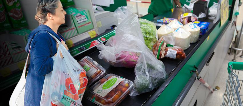 Πλαστική σακούλα μόνο με χρέωση