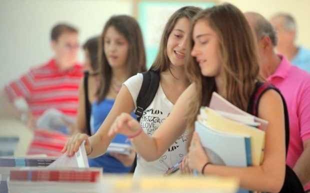 Πανελλαδική ανακύκλωση βιβλίων στα σχολεία από φέτος