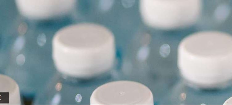 Πλαστικά: αυξανόμενη ανησυχία για το περιβάλλον και το κλίμα. Πώς μπορεί η Ευρώπη να αντιστρέψει αυτή την τάση;