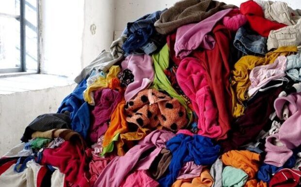 ΕΕ: Απαγόρευση της καταστροφής αδιάθετων ρούχων για ενίσχυση επαναχρησιμοποίησης και ανακύκλωσης