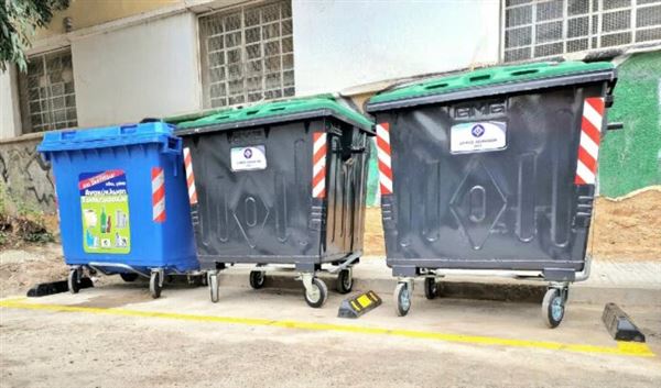 Αθήνα: Κίτρινοι σηματοδότες γύρω από τους κάδους απορριμμάτων - Τι είναι, σε τι βοηθούν (φωτο)