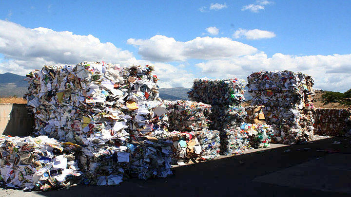 Με 3,7 εκατ. ευρώ για τη χρηματοδοτούνται 9 μονάδες επεξεργασίας απορριμμάτων