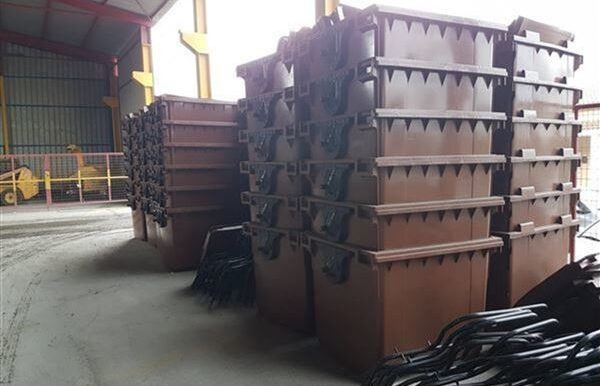 Οικιακά απόβλητα: Έρχονται το καλοκαίρι 35.000 καφέ κάδοι σε Θεσσαλονίκη και Κεντρική Μακεδονία